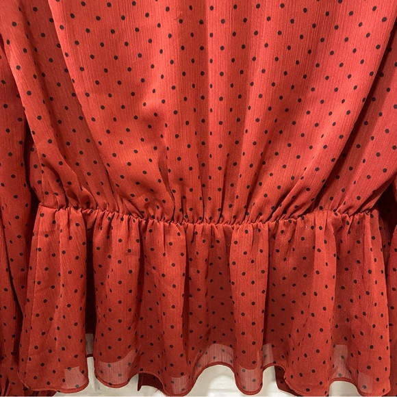 FOREVER NEW tie top ❤️ - Picture 4 of 6